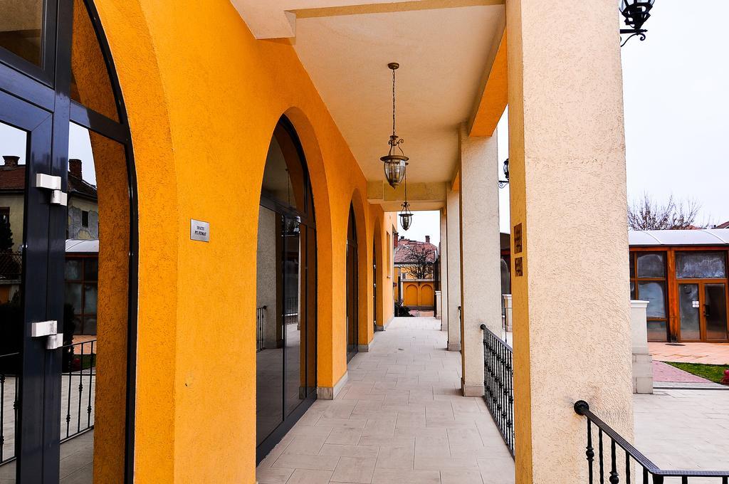 Hotel Maxim Oradea Dış mekan fotoğraf
