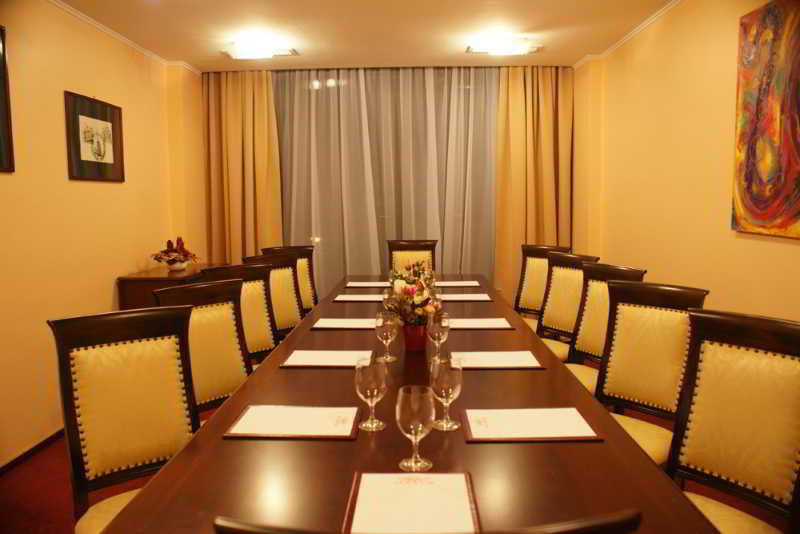 Hotel Maxim Oradea Dış mekan fotoğraf